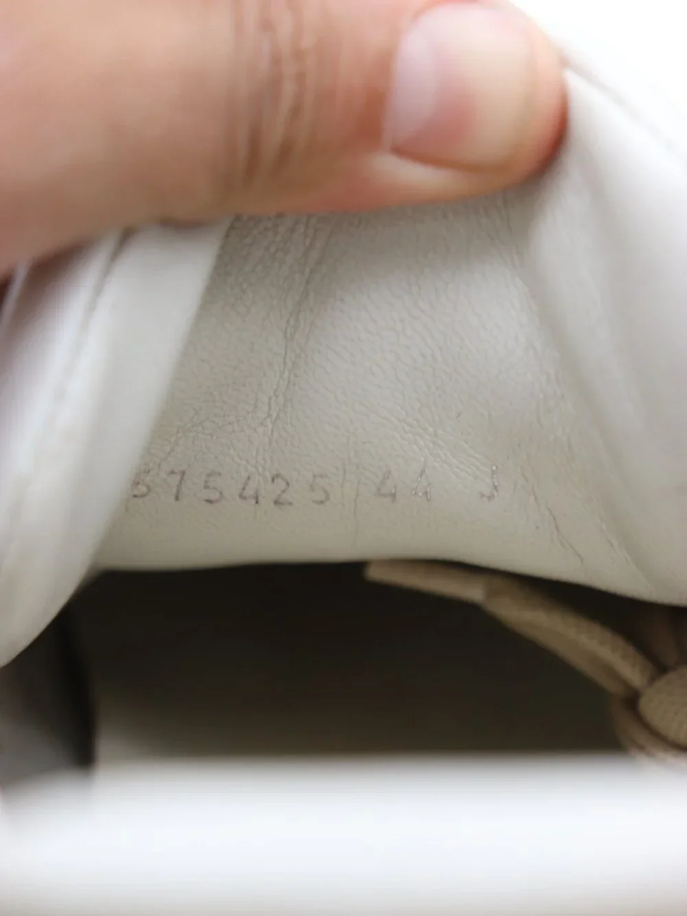 Alexander McQueen Oversized Runner Men's Size EU 44 White Leather Sneakers - Picture 3 of 15
